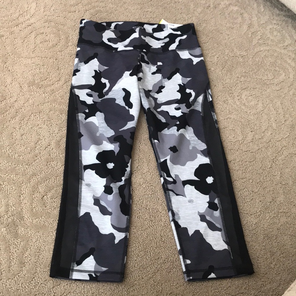 Brand new Capri workout pants.